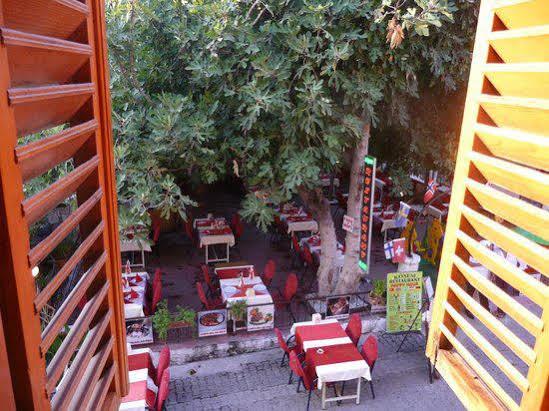 Begonville Pansiyon Side Exterior foto